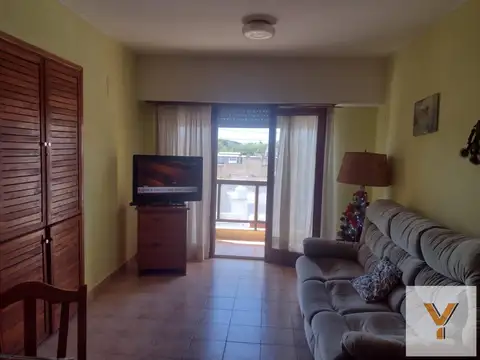Departamento en venta - 2 Dormitorios 1 Baño - 54Mts2 - Mar de Ajó