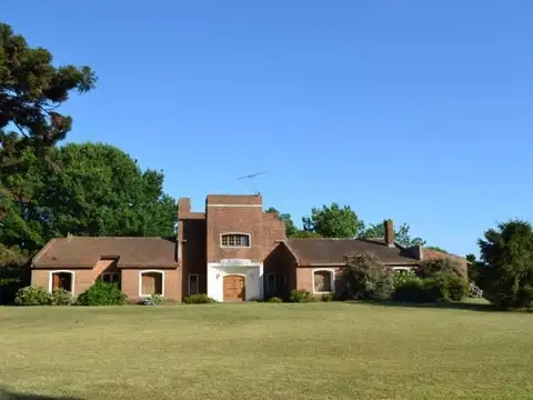 Av. San Fernando  al 1200