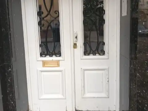 CARLOS CALVO 2400 , Piso 1