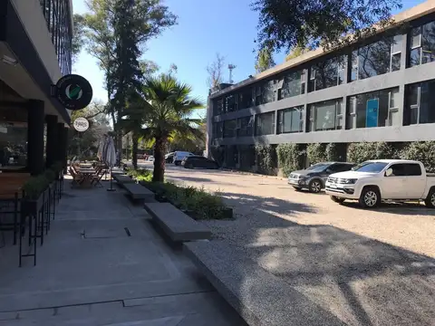 Martin Fierro  al 3200 Parque Leloir