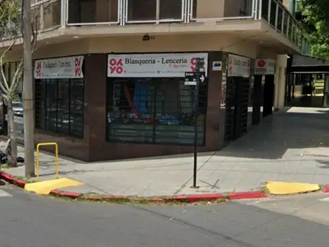 Local comercial a metros de Plaza Eduardo Costa