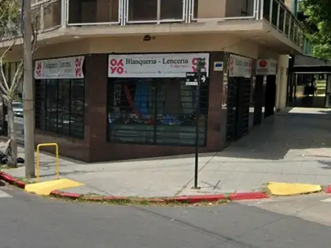Local comercial a metros de Plaza Eduardo Costa