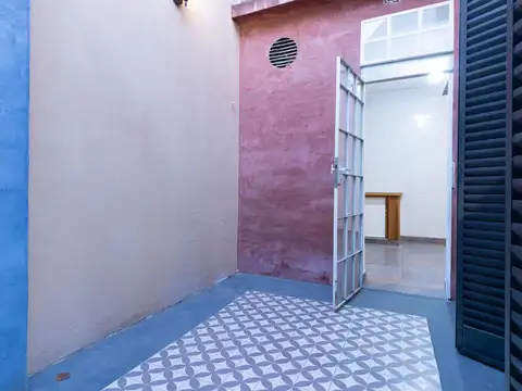 Depto Tipo Casa en Venta en Villa del Parque, USD 210.000