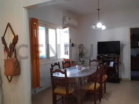 1 e 62 y 63 1400, Piso 1