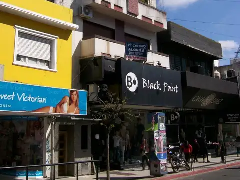 3 DORM, 2 BAÑOS A MTS DEL MUNICIPIO APTO CREDITO BANCARIO