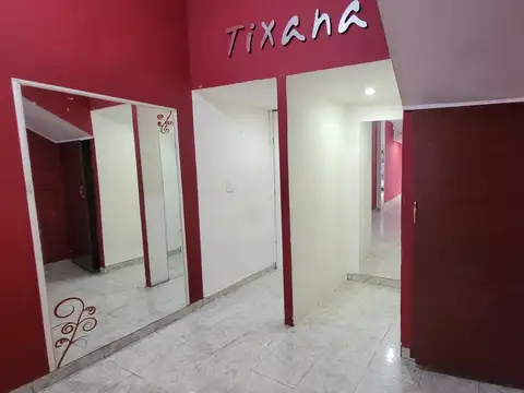 LOCAL 61 M2 A METROS PEATONAL BELGRANO SIN EXP, C/ ENTREPISO