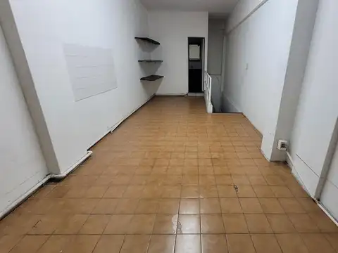 Local en Venta Via Pública