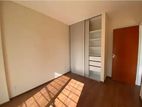 Departamento en Alquiler en Arroyito, $ 500.000