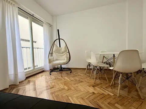 Venta Departamento 3 ambientes luminoso, remodelado