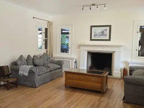 Casa en Alquiler Permanente en Barrio Cerrado Los Berros, Bella Vista