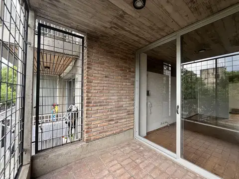 Suipacha 86 - (02-01) CON COCHERA - Alquiler