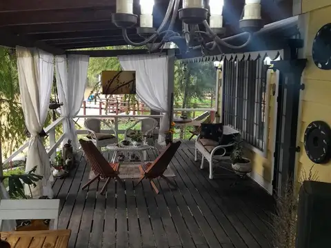 Casa en Venta con 1 cochera