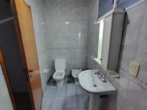 Casa PH 3 ambientes c/patio - Sarmiento al 4000, Ezpeleta