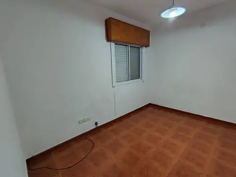 Depto Tipo Casa en Alquiler de 2 dormitorios