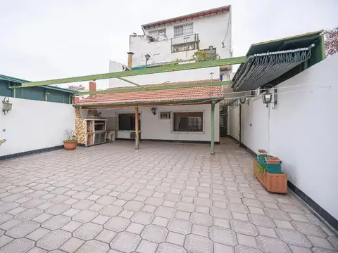 Venta Ph 3 amb c/ Dep P Patricios Gran Patio