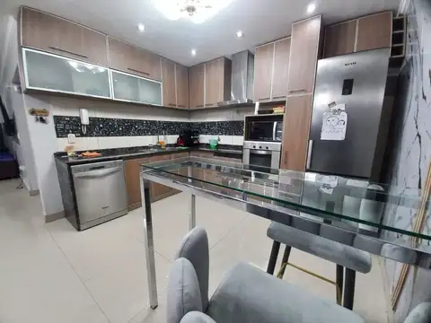 Casa en Venta en Ramos Mejia, USD 240.000