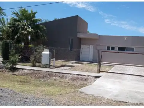 CASA EN VENTA CHOCHET Y ALSINA- FUNES CITY