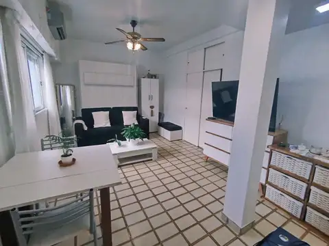 Venta Departamento Monoambiente Villa Pueyrredon.