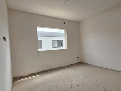DUPLEX A ESTRENAR 3 AMBIENTES CON COCHERA Y TERRAZA CARAPACHAY
