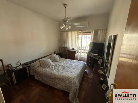 Depto Tipo Casa en Venta 40 años