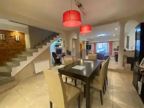 Casa en Venta de 4 dormitorios