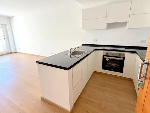 Billinghurst al 1500 piso 8