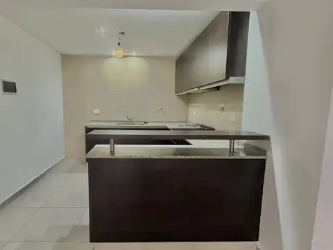 Departamento en Alquiler en Flores, $ 620.000