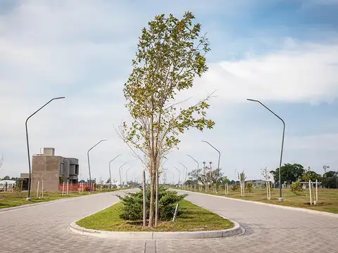 Terreno en Venta en Pueblo Esther, Rosario