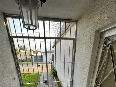 Casa en Venta en Berazategui, USD 120.000