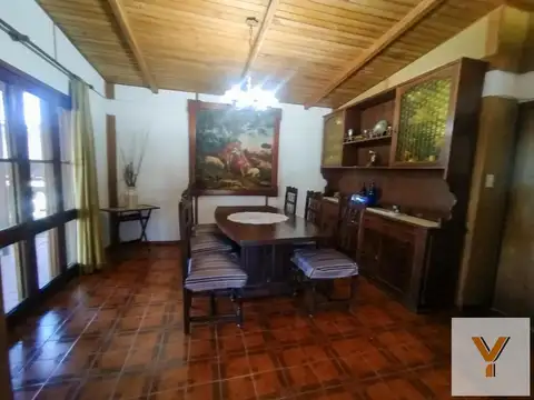 Córdoba e/ P. de los Olivos y Avenida del Pescador