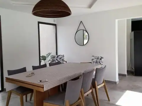 Casa en Venta en Los Pinos, USD 220.000
