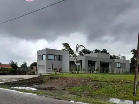 Casa en venta en Los Pinos