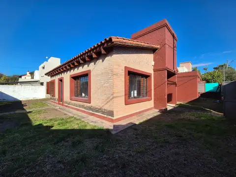 Casa en venta 3 dor 3 baños Villa Rivera Indarte