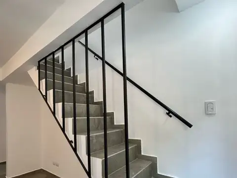 Depto Tipo Casa en Venta en Monte Castro, USD 88.000
