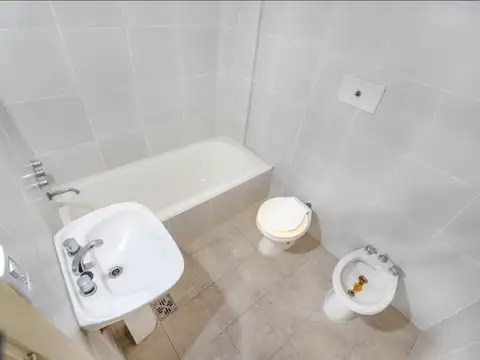 Avenida San Martín 900, Piso 3