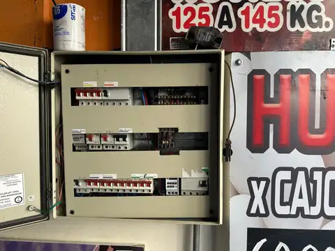 Local en Venta 55 años
