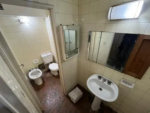 Local en Alquiler 50 años