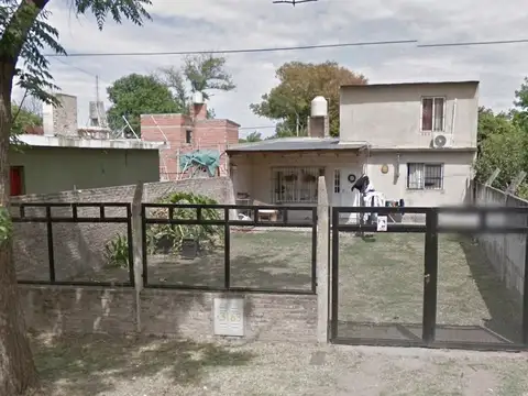 Venta | Casa | 2 Dormitorios | Cochera | Granadero Baigorria | Barrio Los Robles