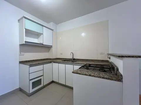 Departamento en Alquiler en Colegiales, $ 900.000