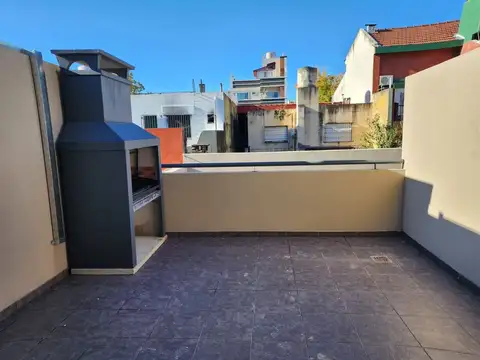 Depto Tipo Casa en Venta en Villa Luro, USD 209.900
