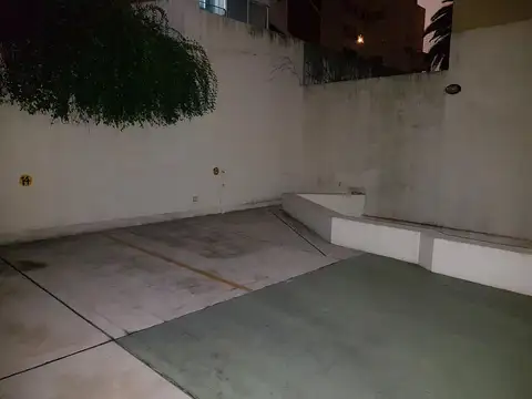 Paso al 300 entre  Arenales y Vías .