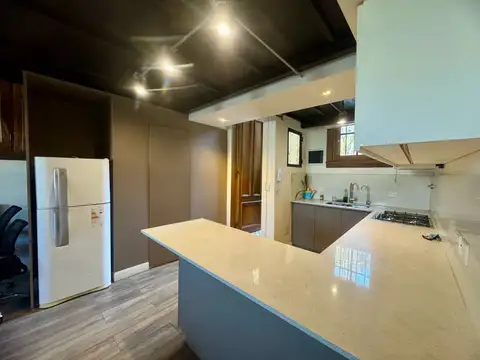 Departamento en Alquiler en Chacarita, USD 900