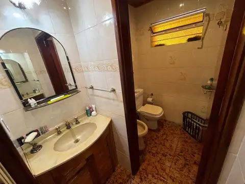 CASA DE CATEGORIA - 3 DORMITORIOS - S. A. DE PADUA