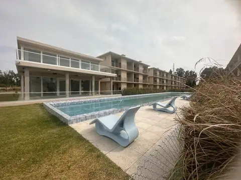 DUPLEX 3 AMBIENTES CON COCHERA