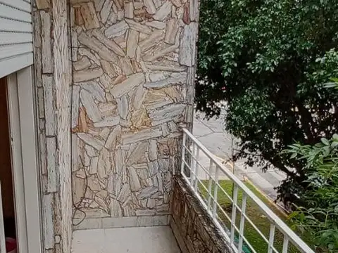 Depto Tipo Casa en Venta al Noroeste