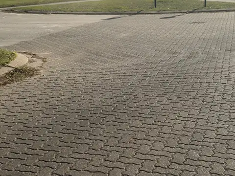 Avenida Acequias del Aire  al 1000