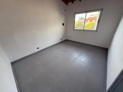 Depto en Venta  - 2amb a estrenar.  V Ballester.