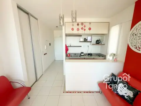 Av. Independencia 4083 , Piso 4