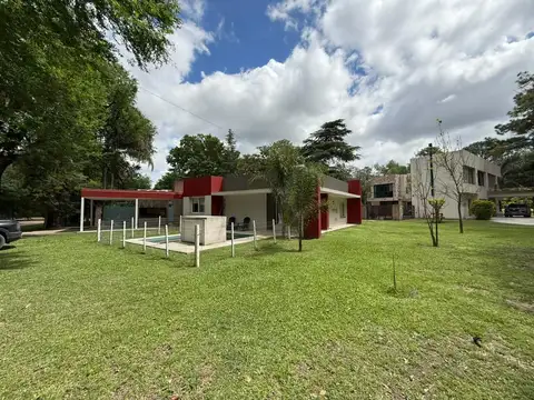 Alquiler Casa 3 dormitorios en Country Los Molinos