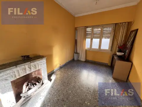 Depto Tipo Casa 3 ambientes con 2 baños